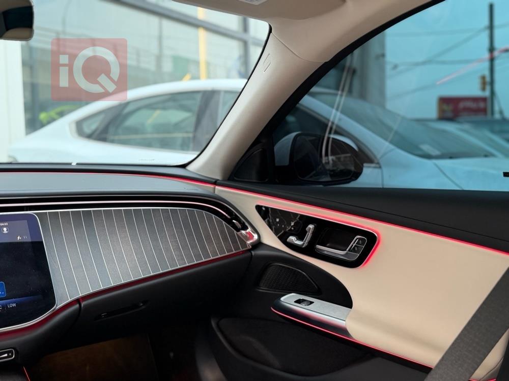 مرسيدس بنز E-Class